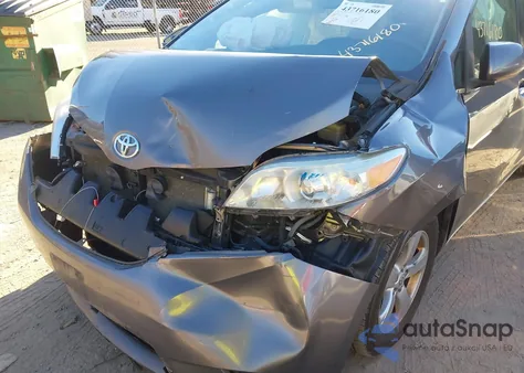 2015 Toyota Sienna Le 8 Passenger из США, поврежденный, VIN 5TDKK3DCXFS615329